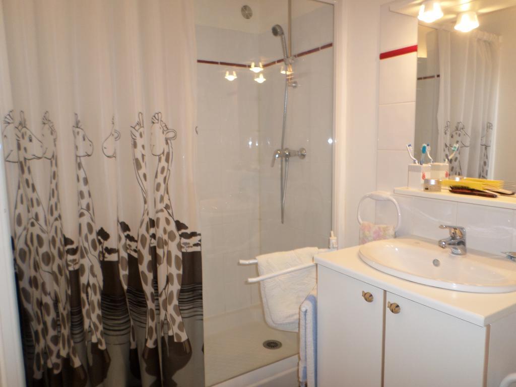 Apartamento L'Esquerade Castillon-de-Larboust Habitación foto